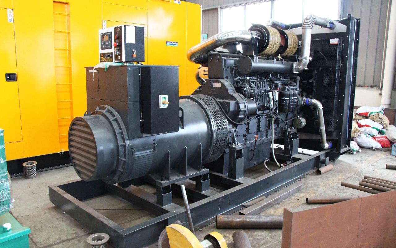 RTX 4090顯卡800W功耗？如何選擇合適的電源及發(fā)電方案